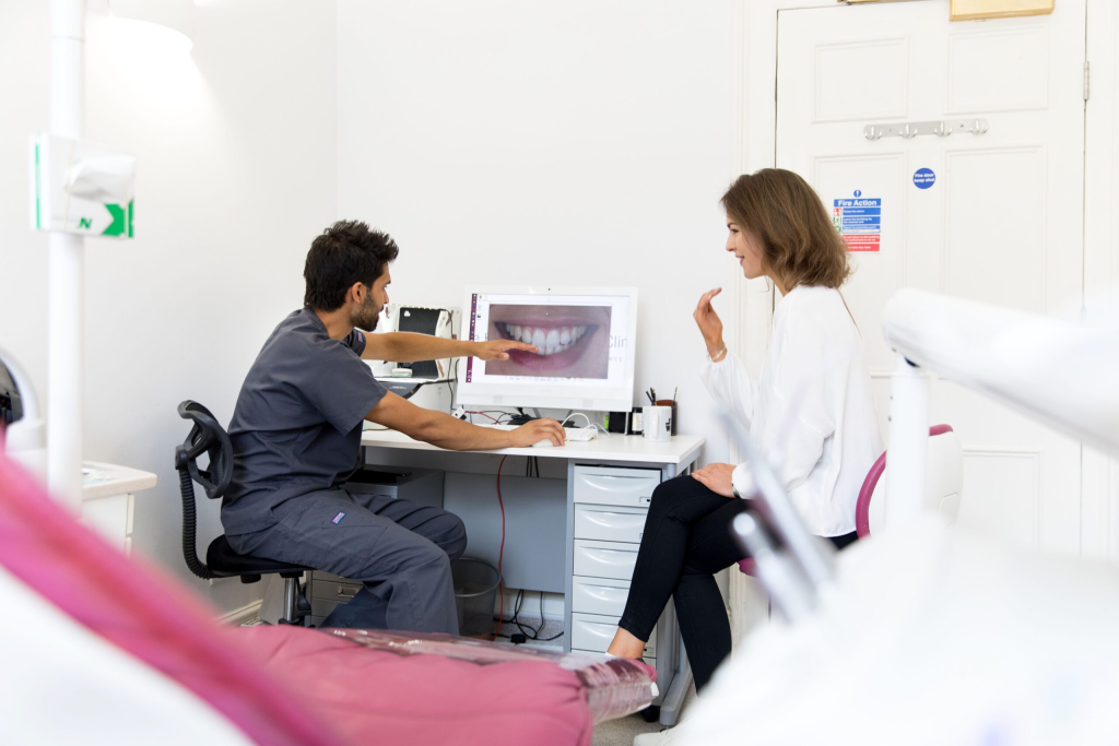 Quick Mini Smile Makeovers Explained by Cosmetic Dentist in London